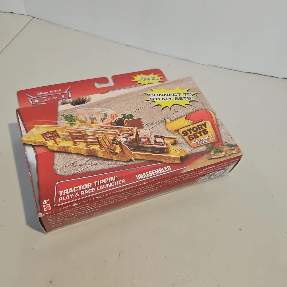 New! Disney Pixar Cars Connect to Story Set Tractor Tippin' Play & Race Launcher